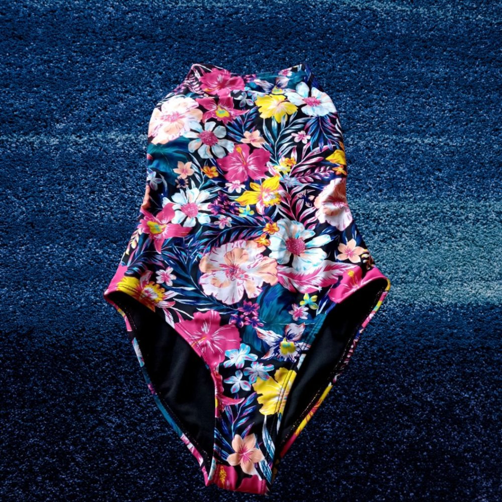 DECREE FLORAL ONE PIECE SWIMSUIT SIZES S & L
